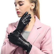Tips for Finding the Best Women’s Motorcycle Gloves